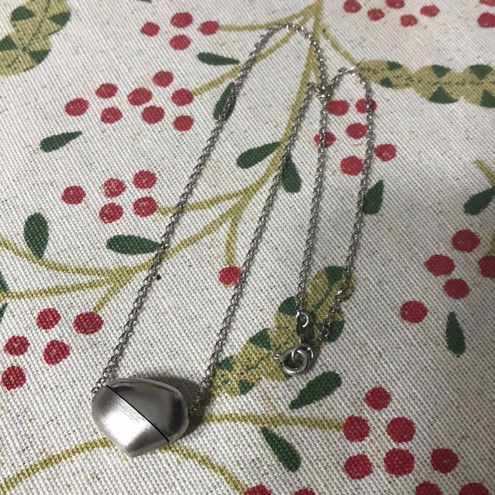Sterling silver 925 chestnut necklace 16”